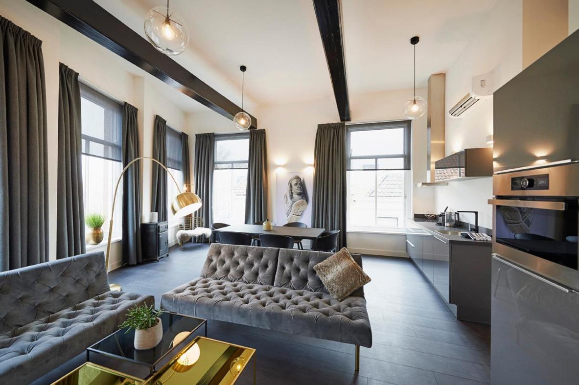 "De Bank" - Hotel Apartments Harlingen Bagian luar foto