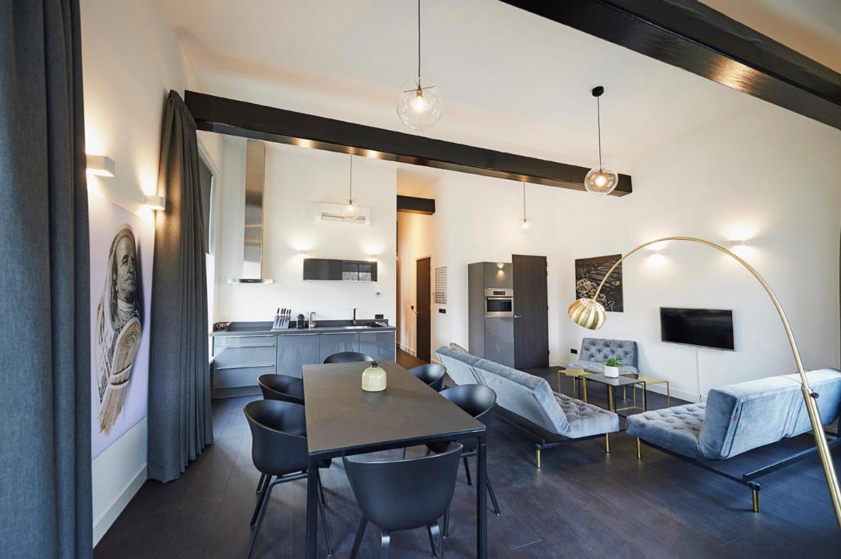 "De Bank" - Hotel Apartments Harlingen Bagian luar foto