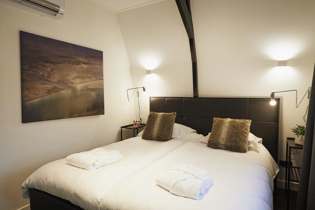 "De Bank" - Hotel Apartments Harlingen Bagian luar foto
