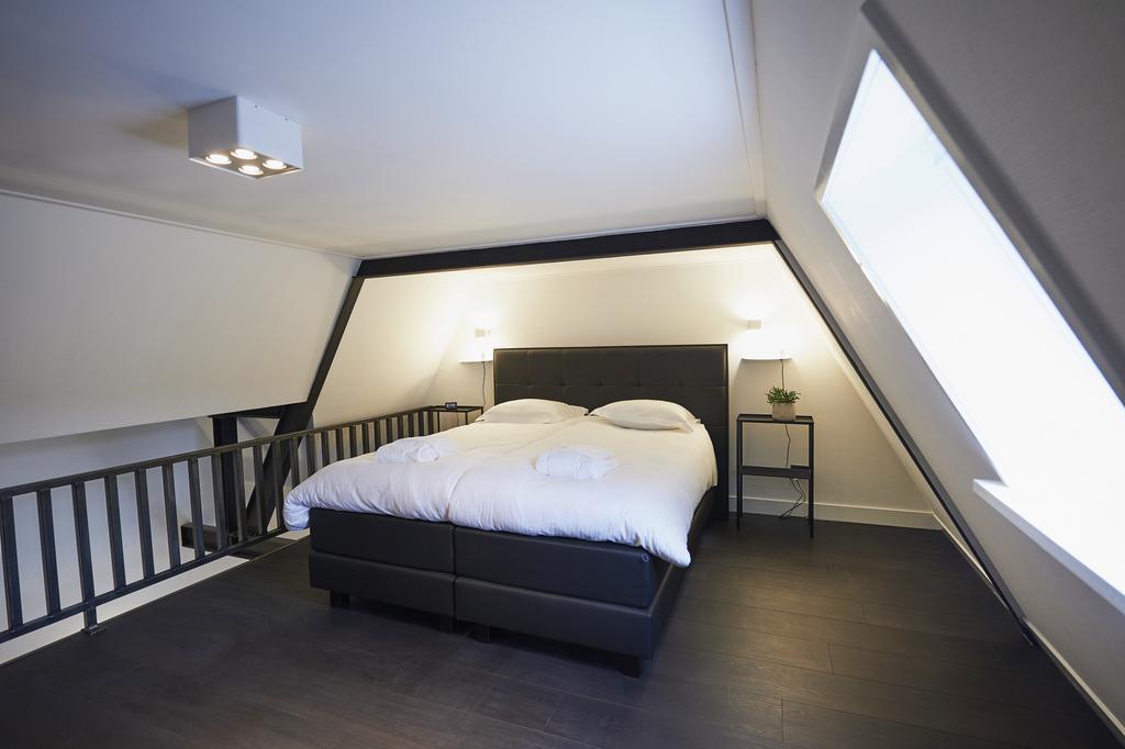 "De Bank" - Hotel Apartments Harlingen Bagian luar foto